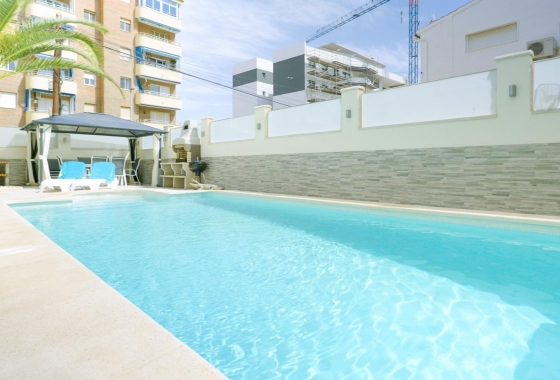 Adosado - Reventa - Torrevieja - RSE-20634