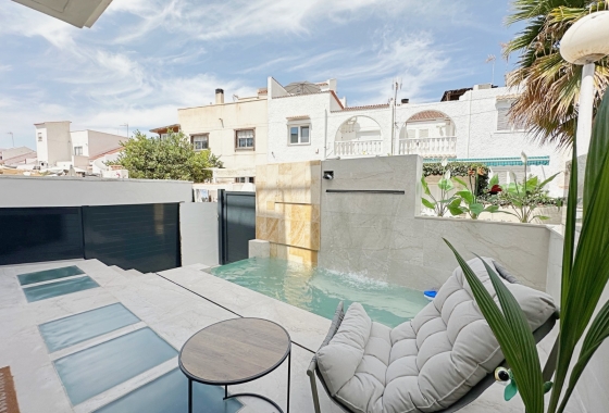 Adosado - Reventa - Torrevieja - Torrevieja - Aguas Nuevas
