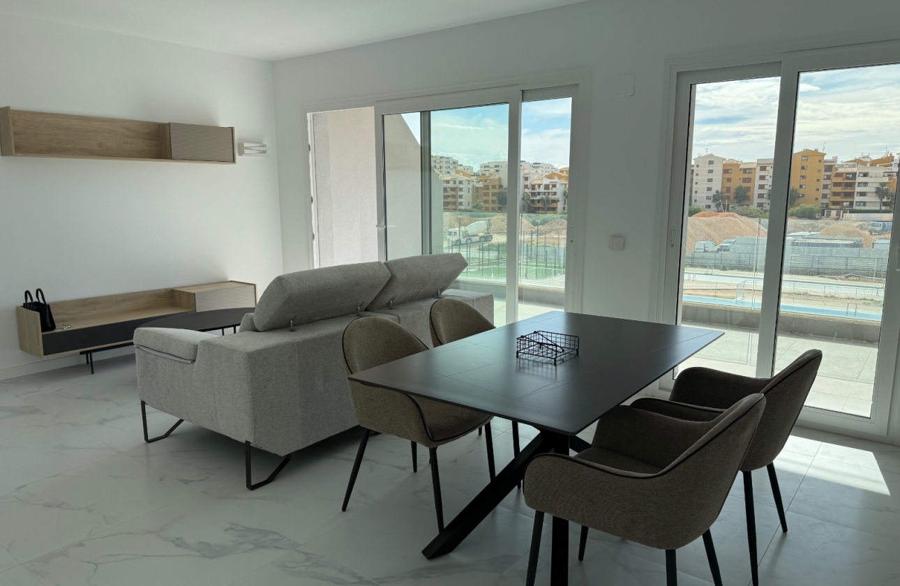 Alquiler a largo plazo - Apartment - Torrevieja - Punta Prima