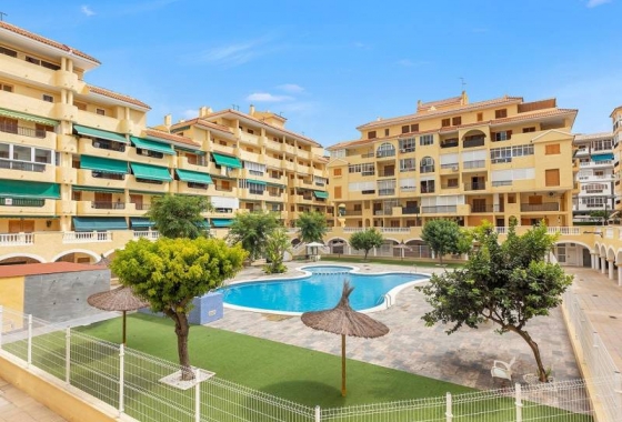 Apartament - Rynek wtórny - Torrevieja - La Mata