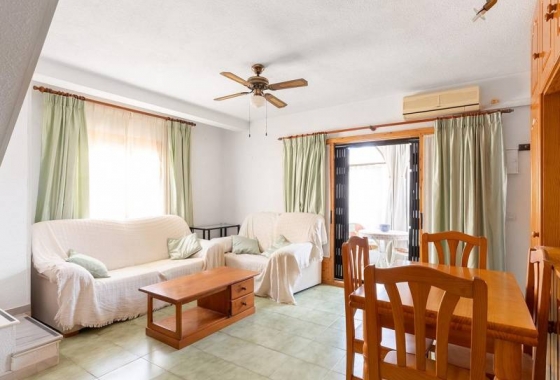 Apartament - Rynek wtórny - Torrevieja - La Mata