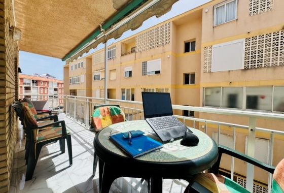 Apartament - Rynek wtórny - Torrevieja - La Mata