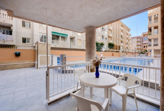 Apartament - Rynek wtórny - Torrevieja - Playa De Los Naufragos