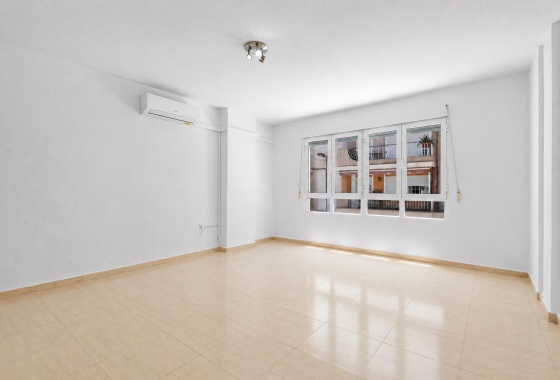 Apartament - Rynek wtórny - Torrevieja - Puerto Deportivo