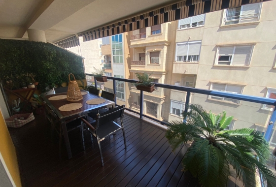 Apartament - Rynek wtórny - Torrevieja - Torrevieja