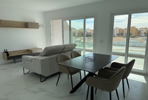Apartament - Wynajem długoterminowy - Torrevieja - Punta Prima