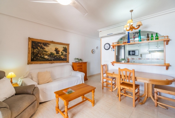 Apartment - Alquiler a largo plazo - Torrevieja - La Mata