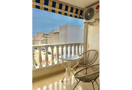 Apartment - Resale - Torrevieja - Centro