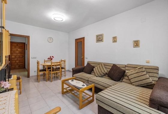 Apartment - Resale - Torrevieja - Estacion de autobuses