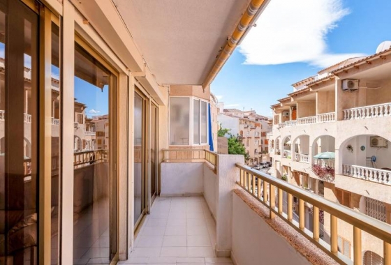 Apartment - Resale - Torrevieja - Playa de los Locos