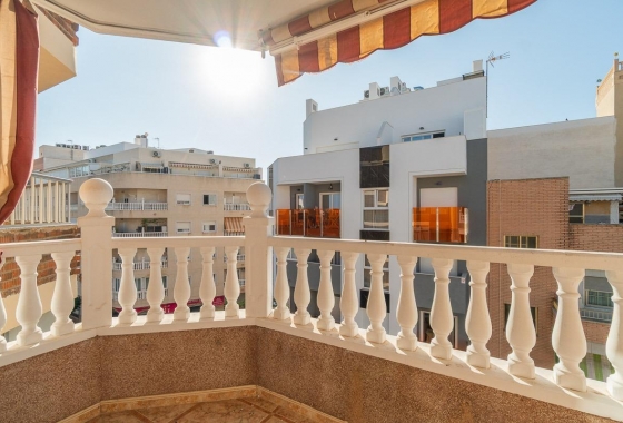 Apartment - Resale - Torrevieja - RSE-32937