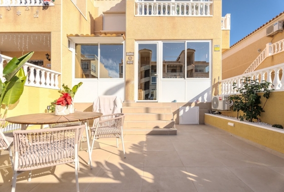 Bajo - Resale - Torrevieja - Calle Abdelacies 129