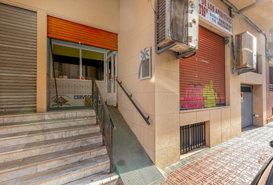 Commercial Unit - Reventa - Torrevieja - Playa del Cura