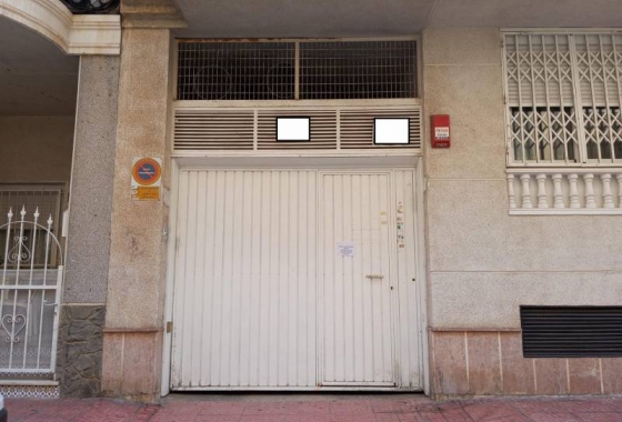 Garage - Resale - Torrevieja - RSE-32004