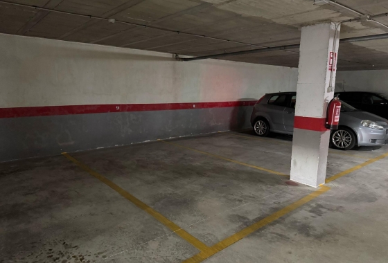 Garage - Resale - Torrevieja - RSE-47600