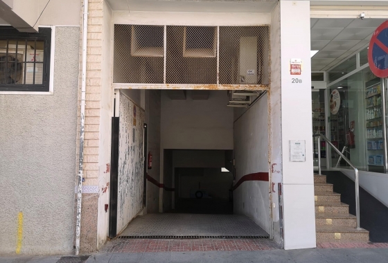 Garaje - Reventa - Torrevieja - Centro