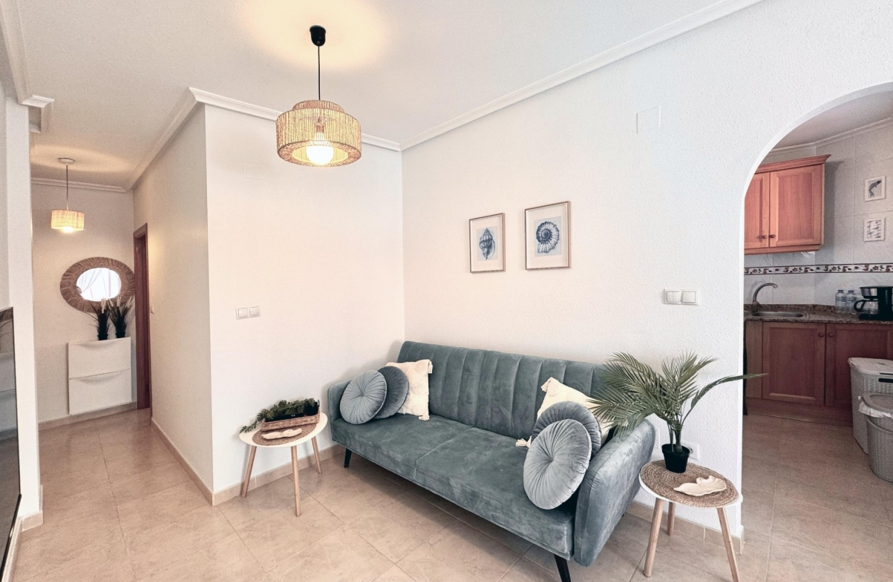 Long Term Rental - Apartment - Torrevieja - Playa de los Locos