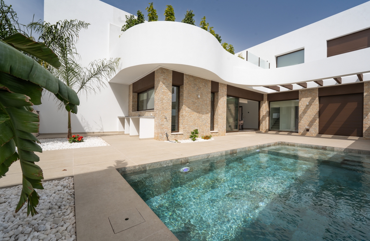 New Build - Detached - Heredades