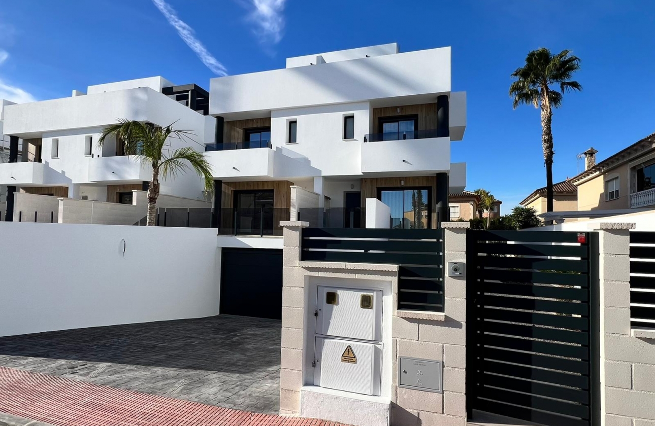 New Build - Townhouse - Benferri