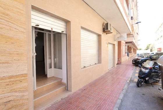 Nieruchomość komercyjna - Rynek wtórny - Torrevieja - Centro