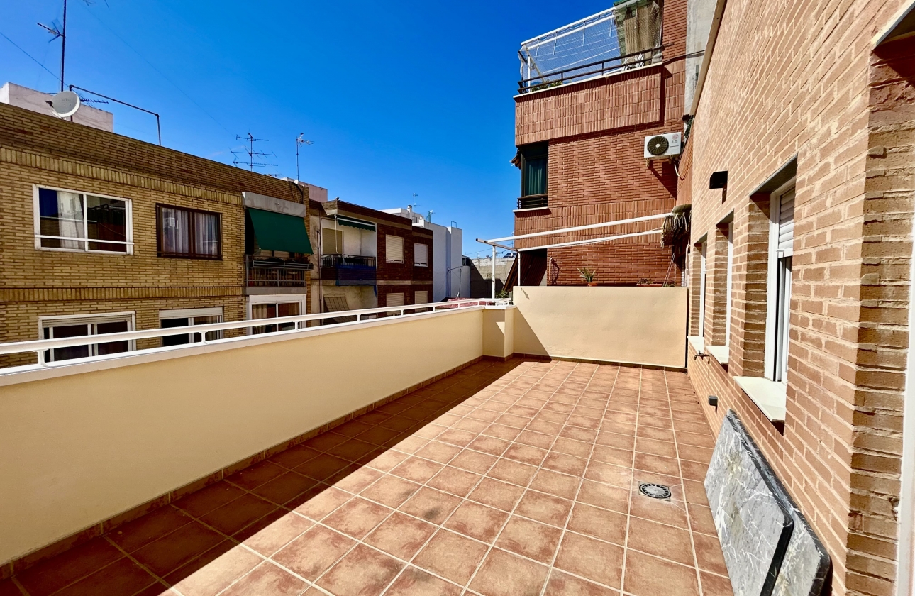 Obra nueva - Ático - Alicante