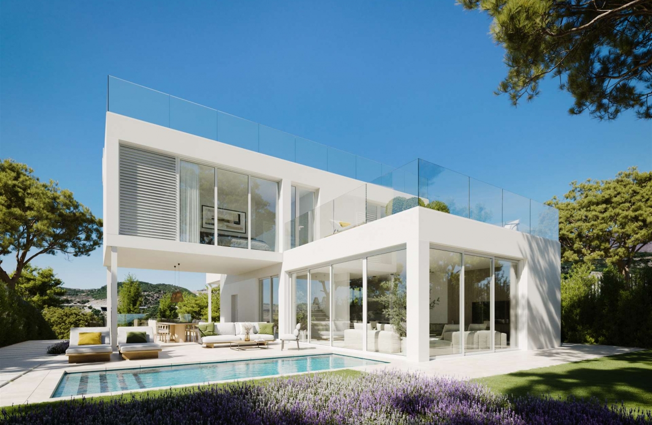 Obra nueva - Villa - Estepona