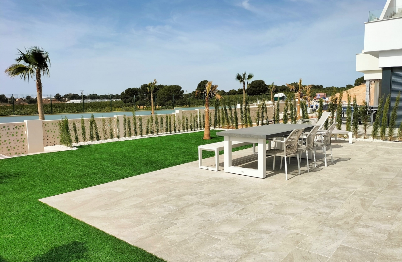 Obra nueva - Villa - Pilar de la Horadada - Lo Romero Golf