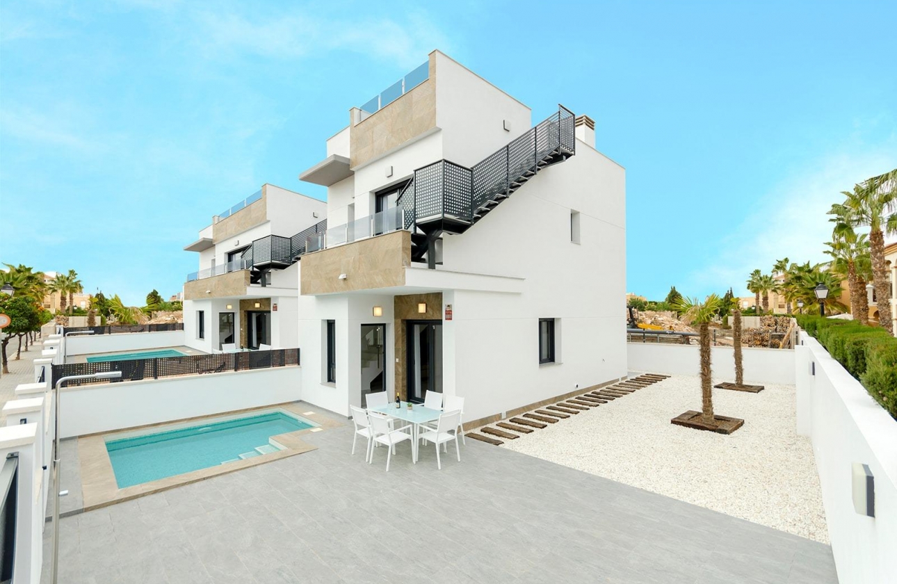 Obra nueva - Villa - Torrevieja - Torreta - Florida