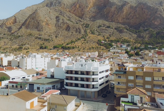 Penthouse - Rynek pierwotny - Redován - Redován