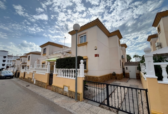 Quad - Rynek wtórny - Orihuela Costa - Pau 8