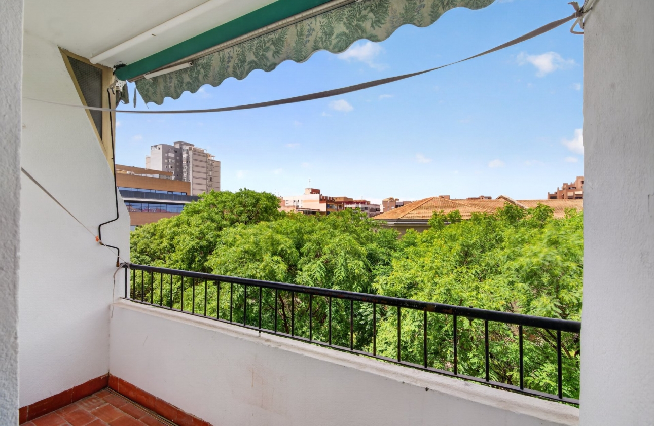 Resale - Apartment - Alicante - Calle de los Doscientos