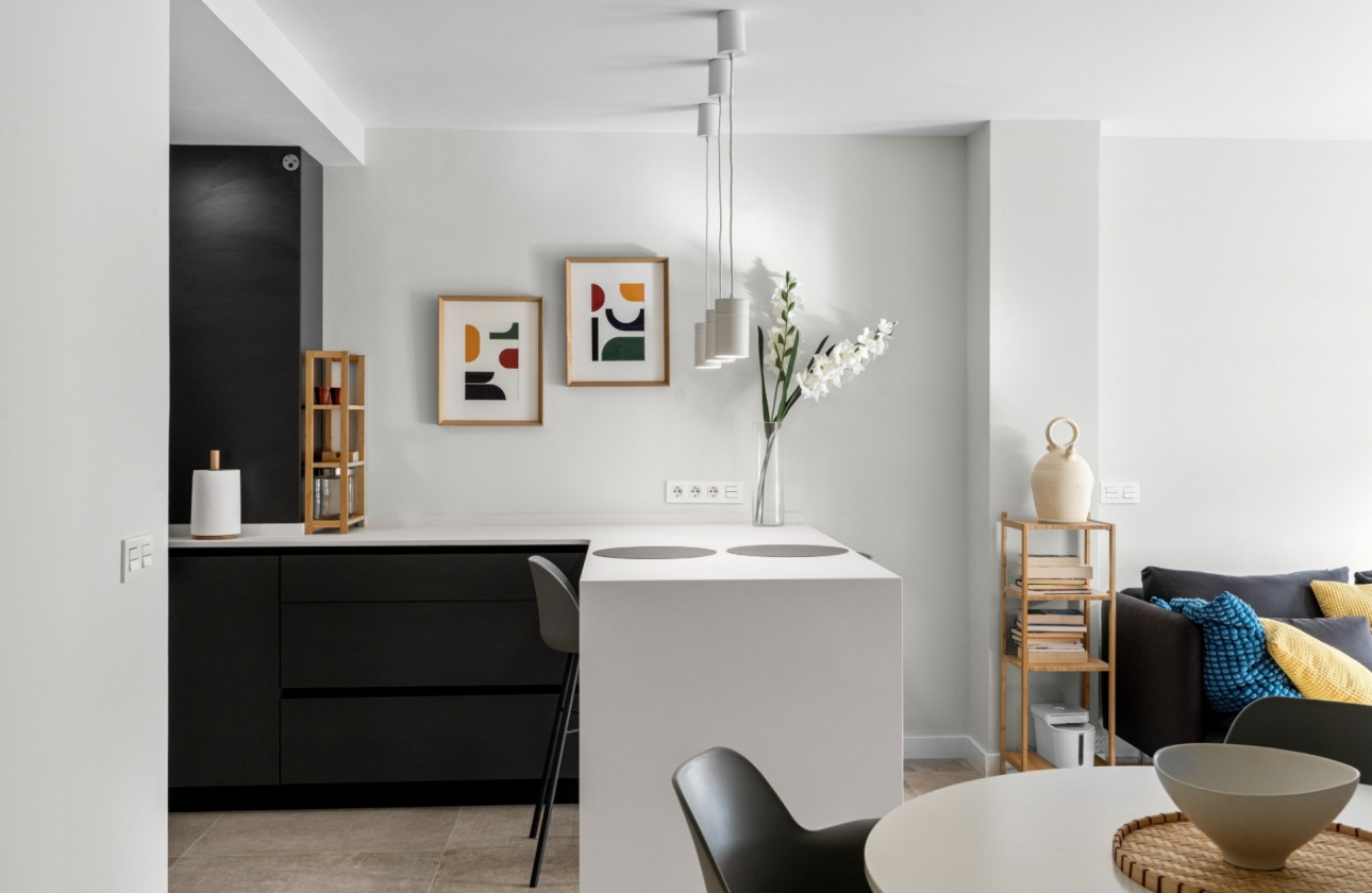 Resale - Apartment - Alicante - Center