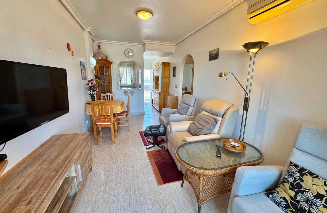 Resale - Apartment - Almoradí