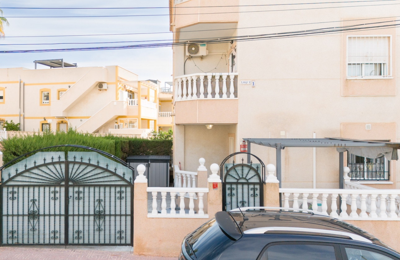 Resale - Apartment - Ground Floor Apartment - Torrevieja - Los Frutales