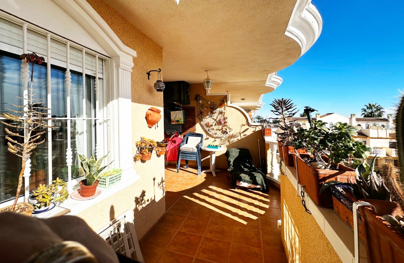 Resale - Apartment - Orihuela Costa - Aguamarina