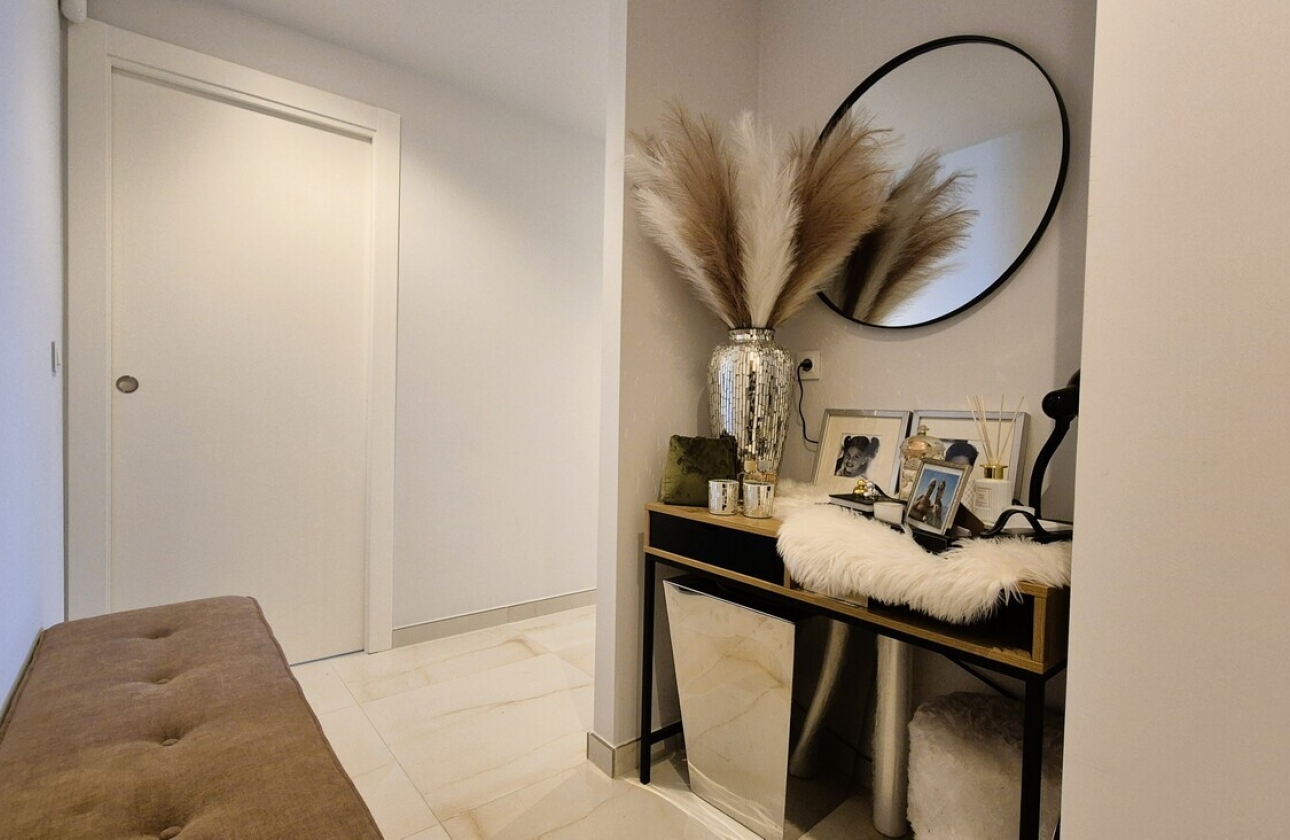 Resale - Apartment - Orihuela Costa - Costa Blanca