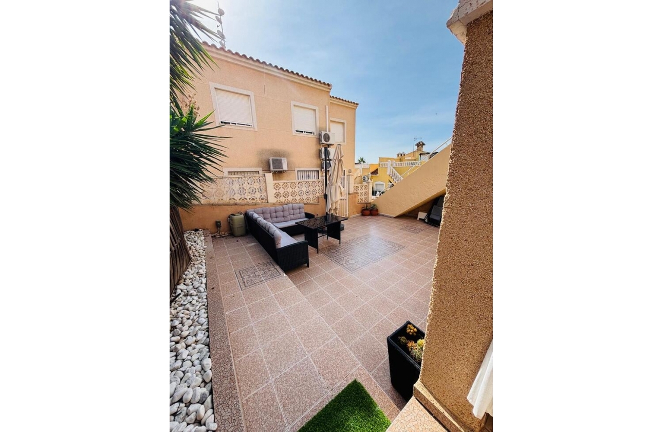Resale - Apartment - Orihuela Costa - El Galan
