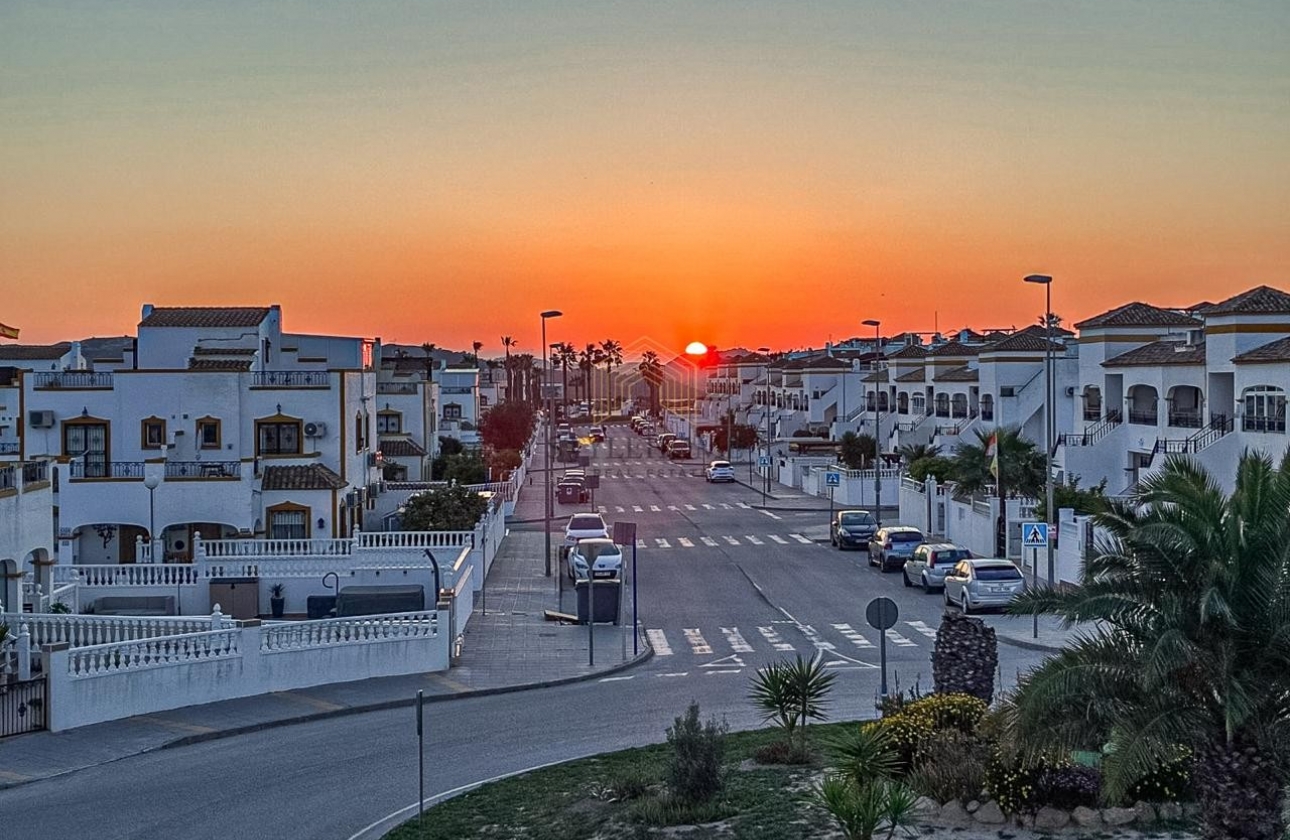 Resale - Apartment - Orihuela Costa - Entre Naranjos Vistabella Golf