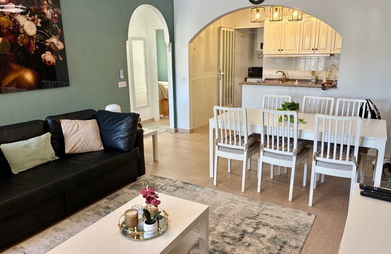Resale - Apartment - Orihuela Costa - La Andaluza