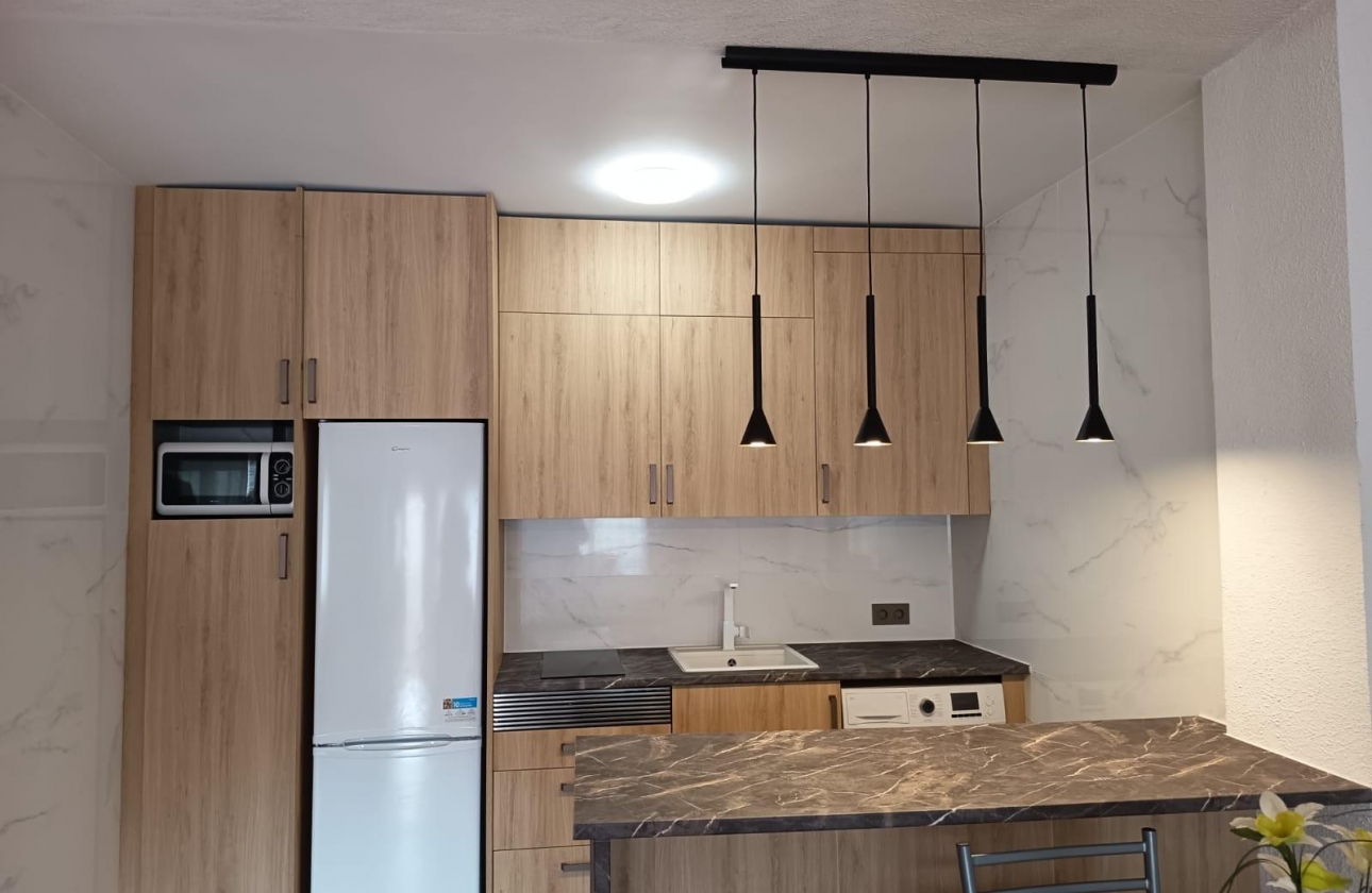 Resale - Apartment - Orihuela Costa - La Regia