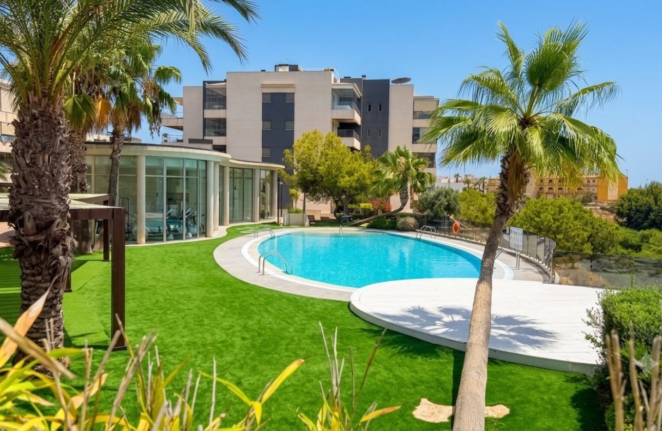 Resale - Apartment - Orihuela Costa - La Zenia