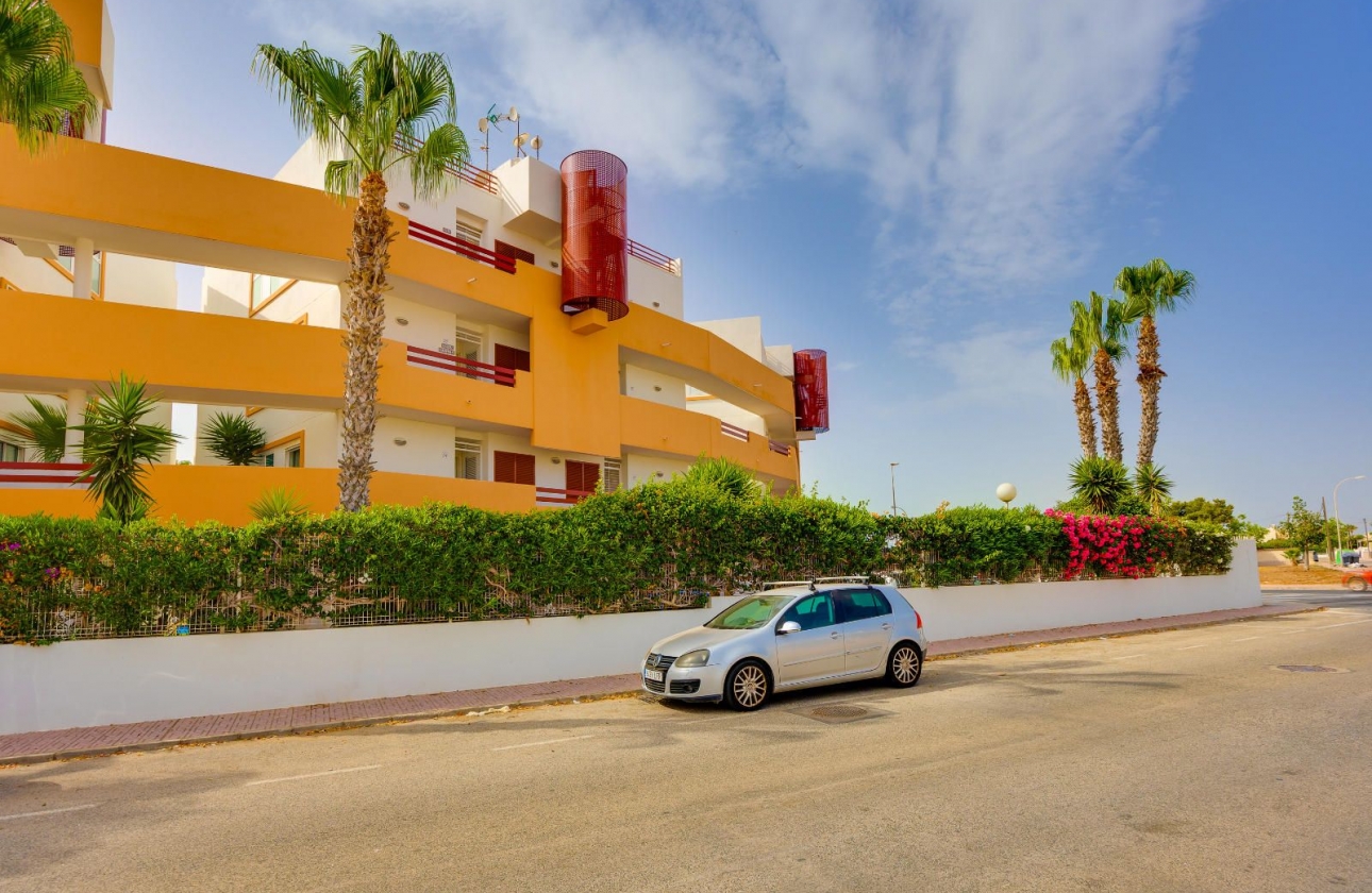 Resale - Apartment - Orihuela Costa - Orihuela-Costa