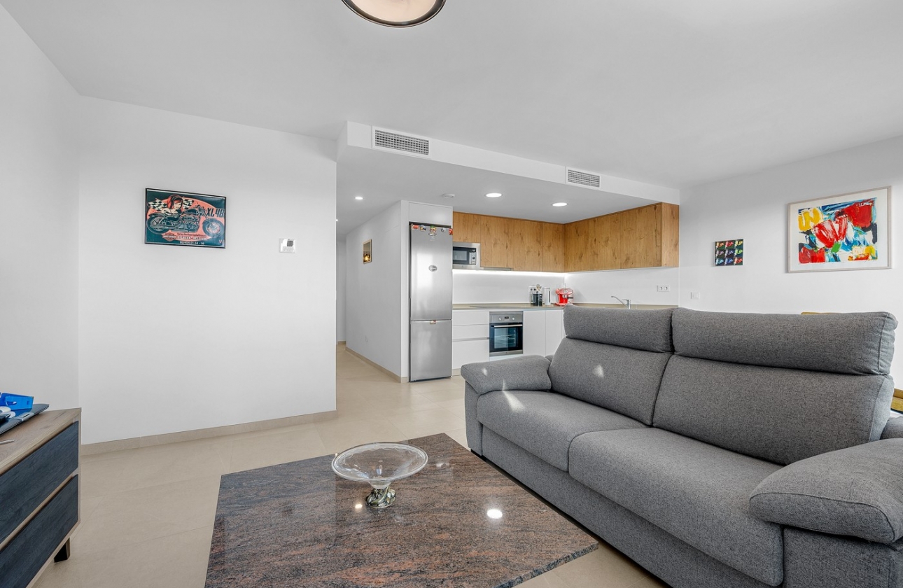 Resale - Apartment - Orihuela Costa - Punta Prima