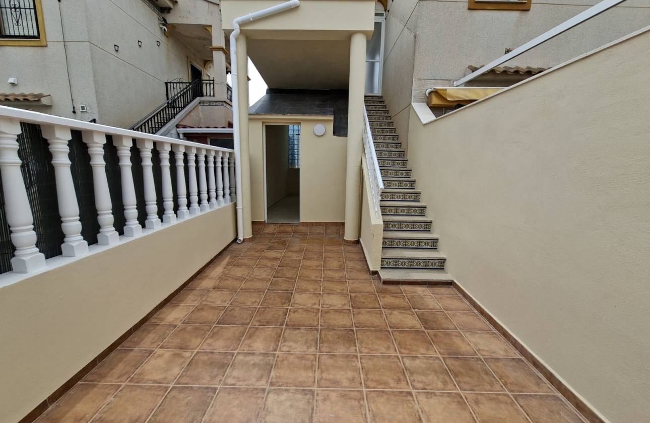 Resale - Apartment - Orihuela Costa - Res. San Antonio