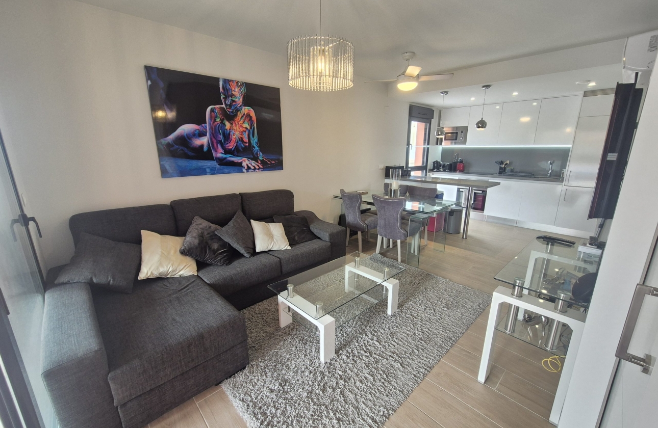 Resale - Apartment - Orihuela Costa