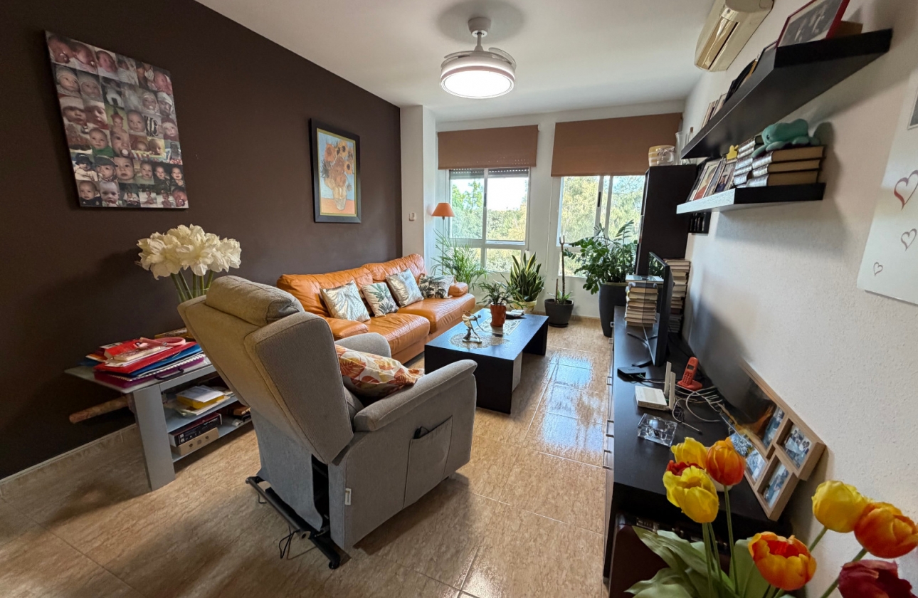 Resale - Apartment - Pilar de la Horadada