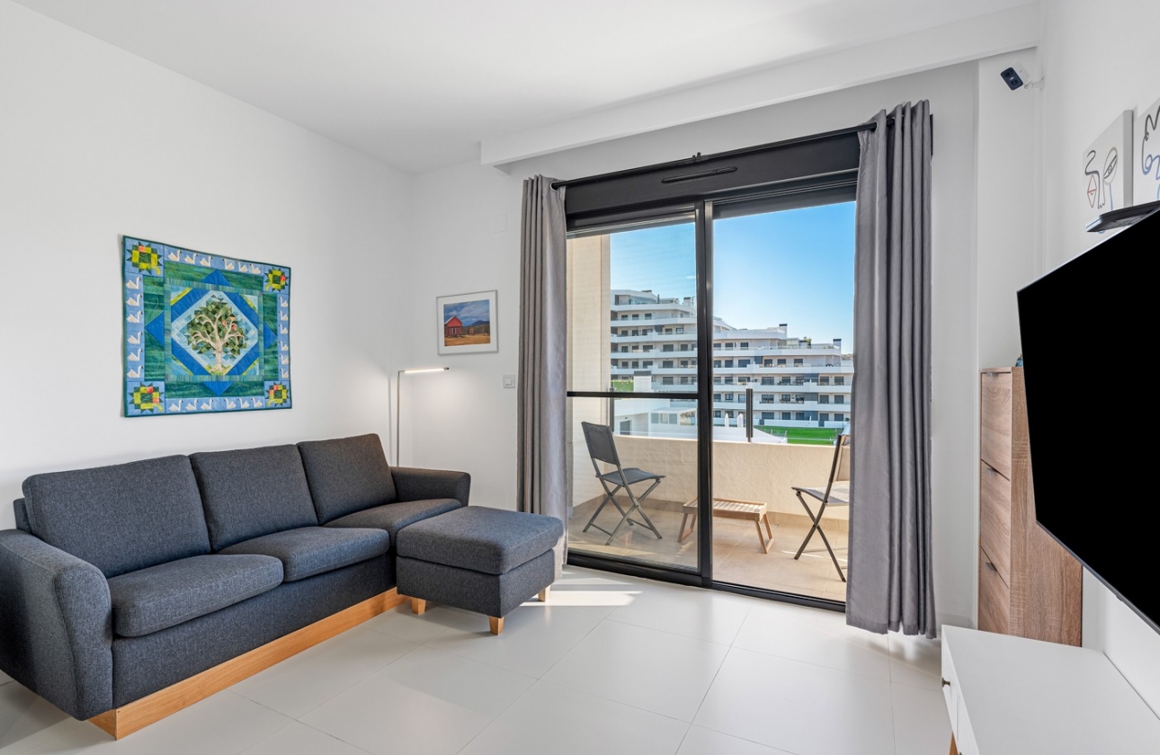 Resale - Apartment - San Miguel de Salinas - San Miguel
