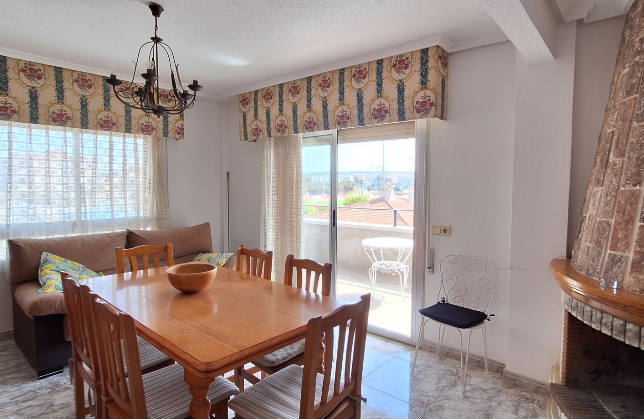 Resale - Apartment - Santa Pola - Gran Playa