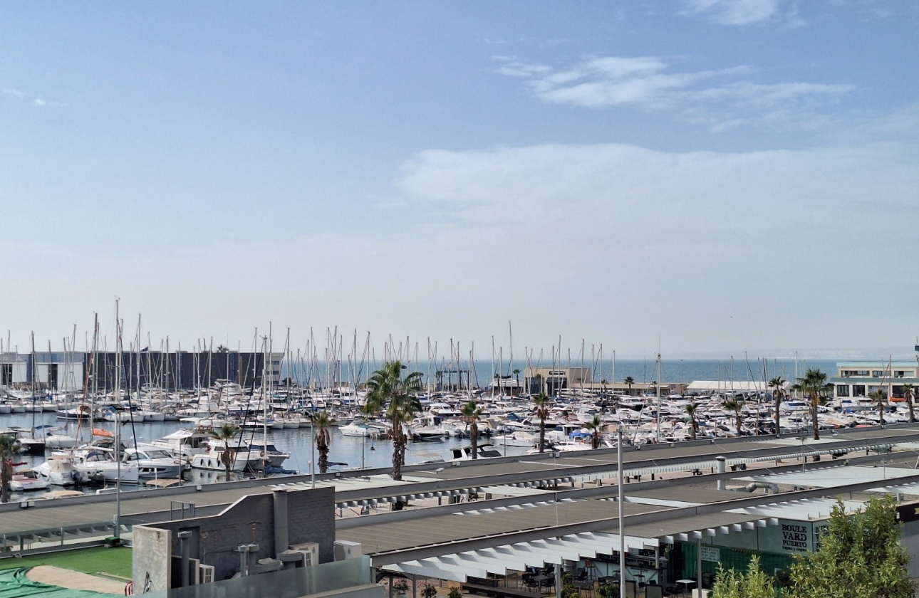 Resale - Apartment - Santa Pola - Puerto