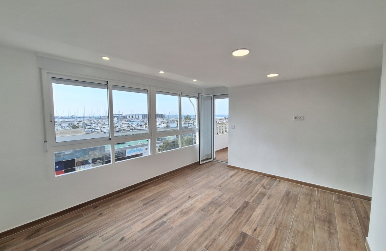 Resale - Apartment - Santa Pola - Puerto